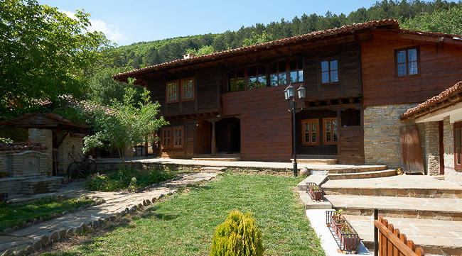 Хотел ЗАРКОВАТА КЪЩА, Жеравна / BulTravel - Агент Експрес