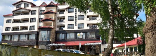 Великден в Родопите - Пампорово и Бачковски манастир