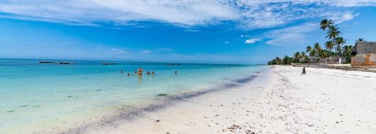 8-ми март в Занзибар