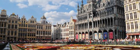 Брюксел - Килим от цветя, със самолет и обслужване на български език