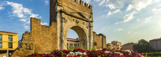 Екскурзия в ИТАЛИЯ - Скритите съкровища на РИМИНИ и МАРКЕ - със самолет и обслужване на български език!