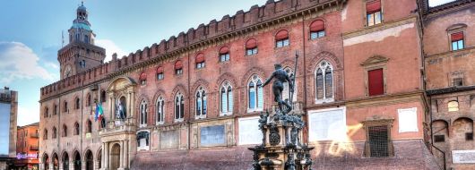 Екскурзия в ИТАЛИЯ – Болоня на един дъх! Със самолет, на български език!