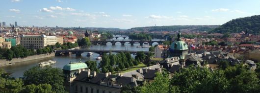 Екскурзия в ЧЕХИЯ - Прага - златният град - със самолет - специална ваканционна програма за над 55 годишни & приятели!