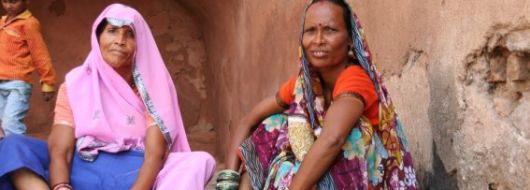 ИНДИЯ - изяществото на Тадж Махал, пищните храмове на Каджураху и могъщите крепости на Раджастан