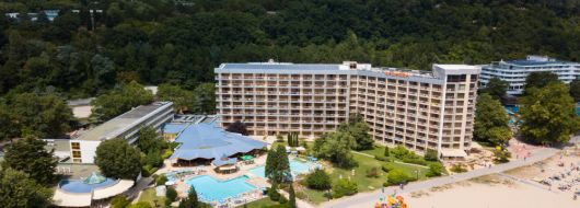 Почивка в хотел КАЛИАКРА 4*, АЛБЕНА - КАЛИАКРА **** НОЩУВКА/НОЩУВКА И ЗАКУСКА