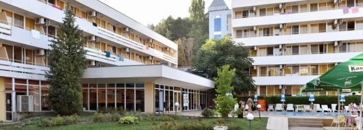 Почивка в хотел ОАЗИС 2*, АЛБЕНА - ОАЗИС ** НОЩУВКА И ЗАКУСКА