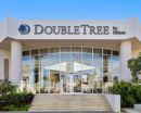 DOUBLETREE BY HILTON SHARKS BAY RESORT BEACH SIDE