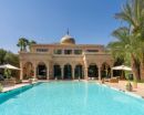 Palais Namaskar